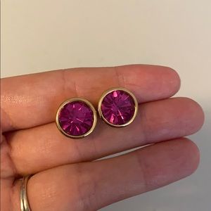 Kate Spade got pink studs